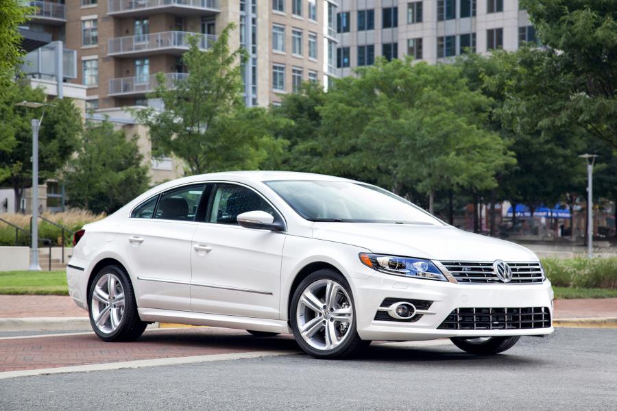  Volkswagen Passat CC R-Line 2013 года  (US) (фото 8 из 15)